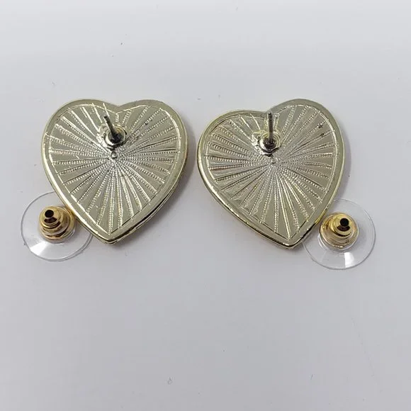 Gold Tone Cream Enamel Heart Shape Earrings Stud - Picture 3 of 4